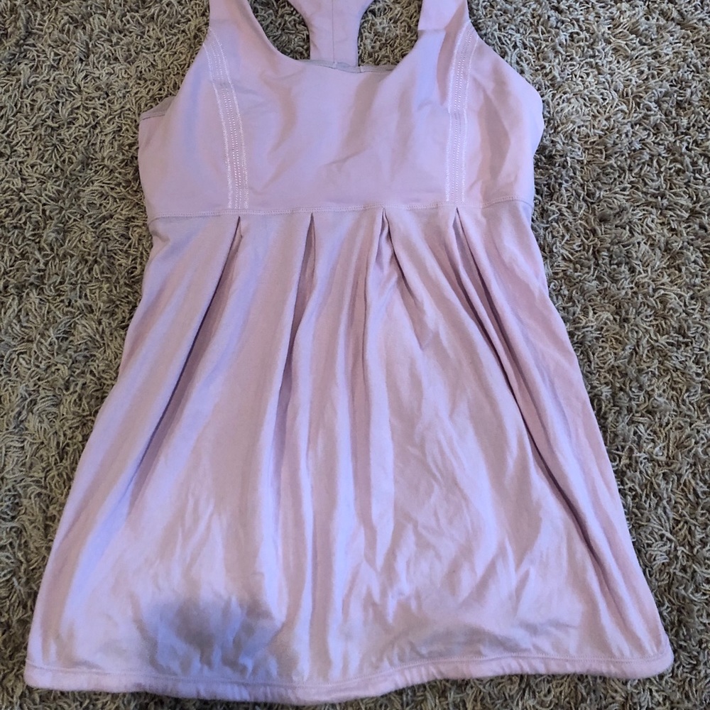 Lululemon light purple tank with built in bra